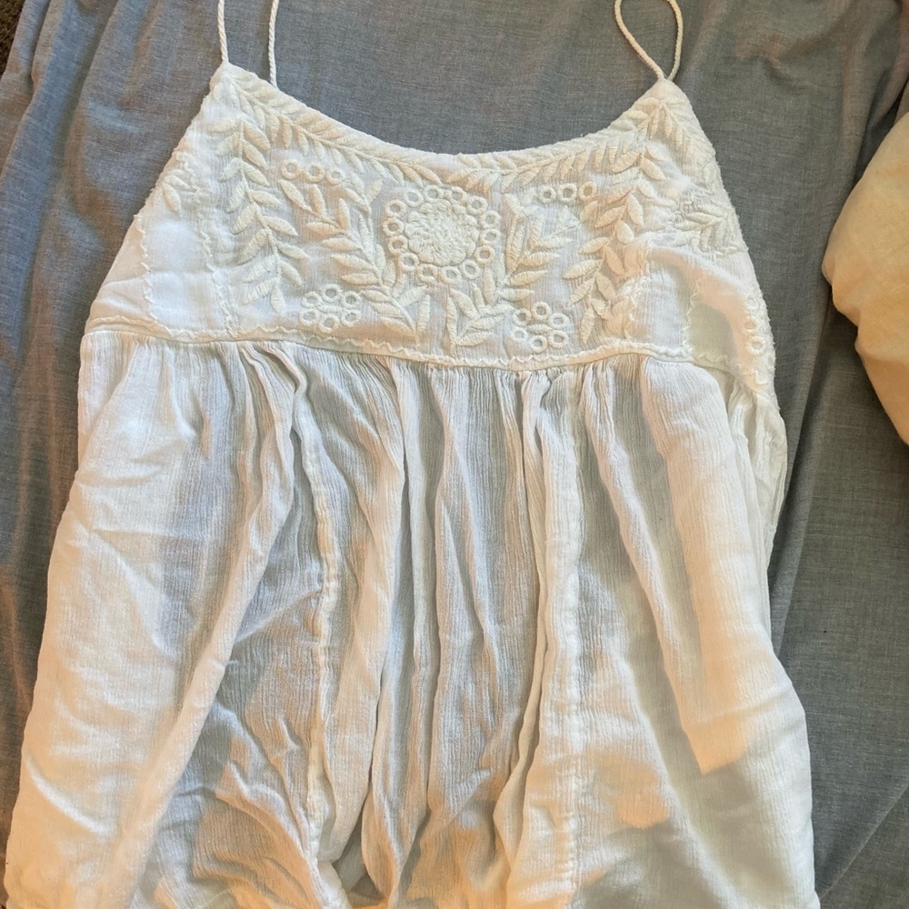 ▫️ White tie up free people tank top ▫️